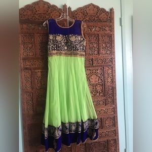 Beautiful Indian party dress with pants and shawl